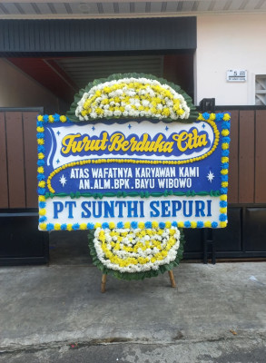 Papan Bunga Duka di Nias Selatan